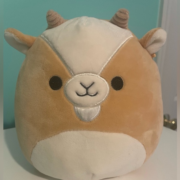 Grant Squishmallow 8” with tag - Picture 2 of 3